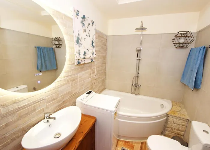 Apartment Deluxe Makrades